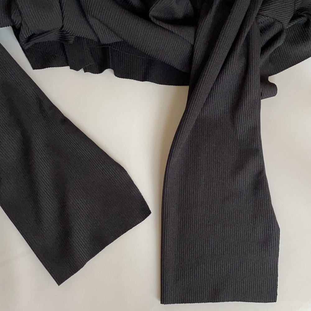 Nasty Gal Black Ribbed Turtleneck Top - Picture 9 of 12